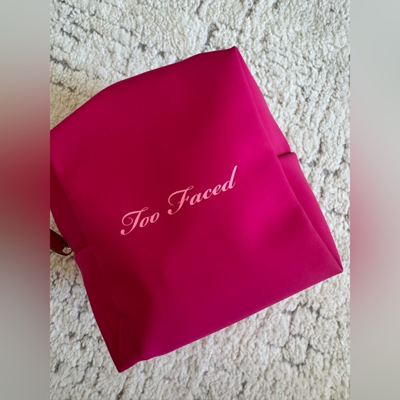 Too Faced Hot Pink Fuchsia Pink Square Makeup Bag Toiletry Bag - Picture 5 of 8